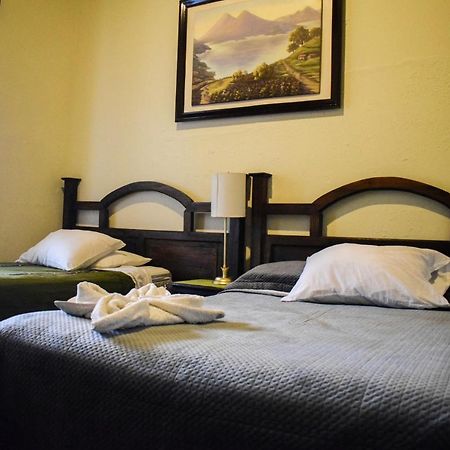 Dionisio Inn Antigua Eksteriør bilde