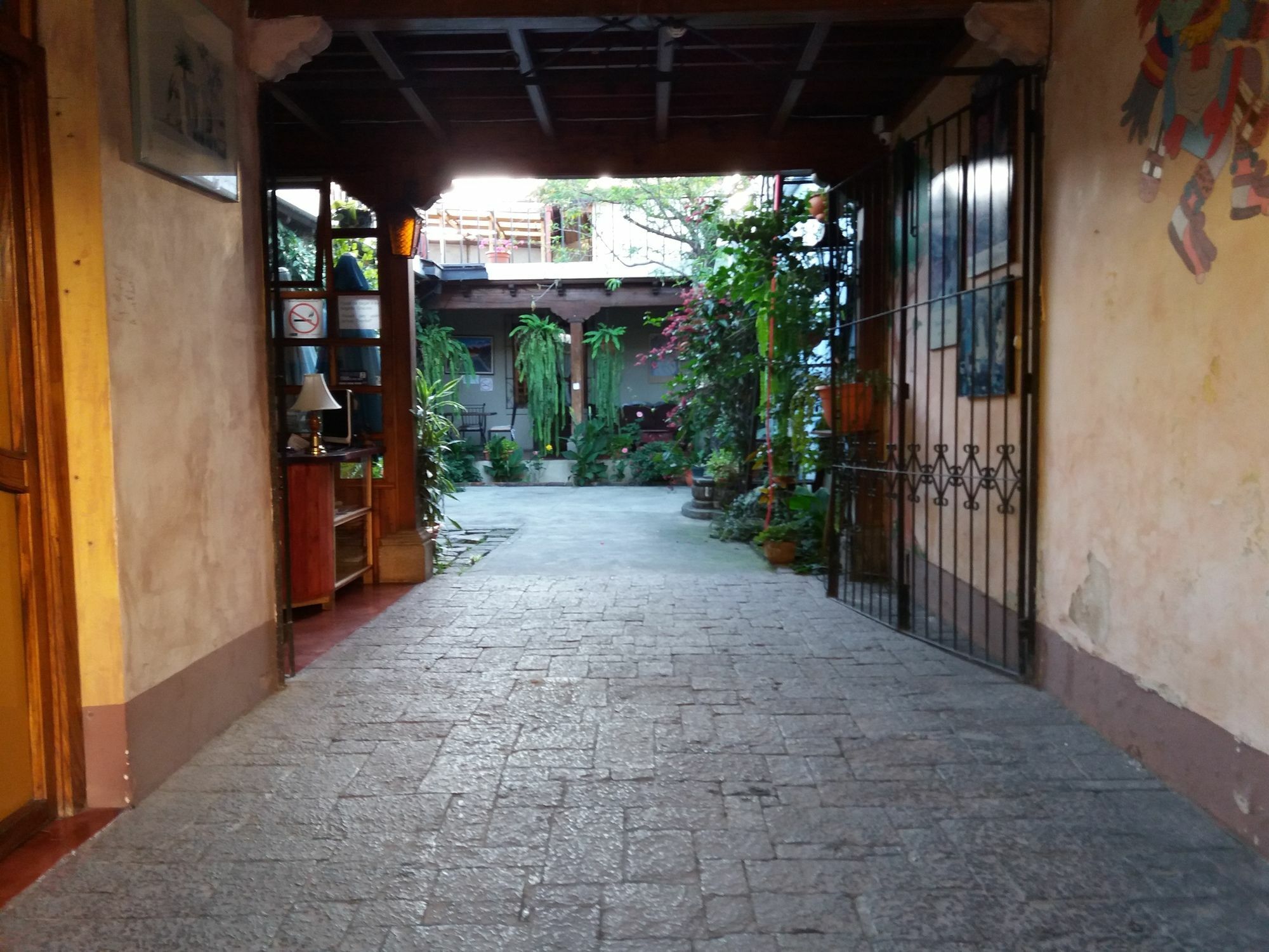 Dionisio Inn Antigua Eksteriør bilde